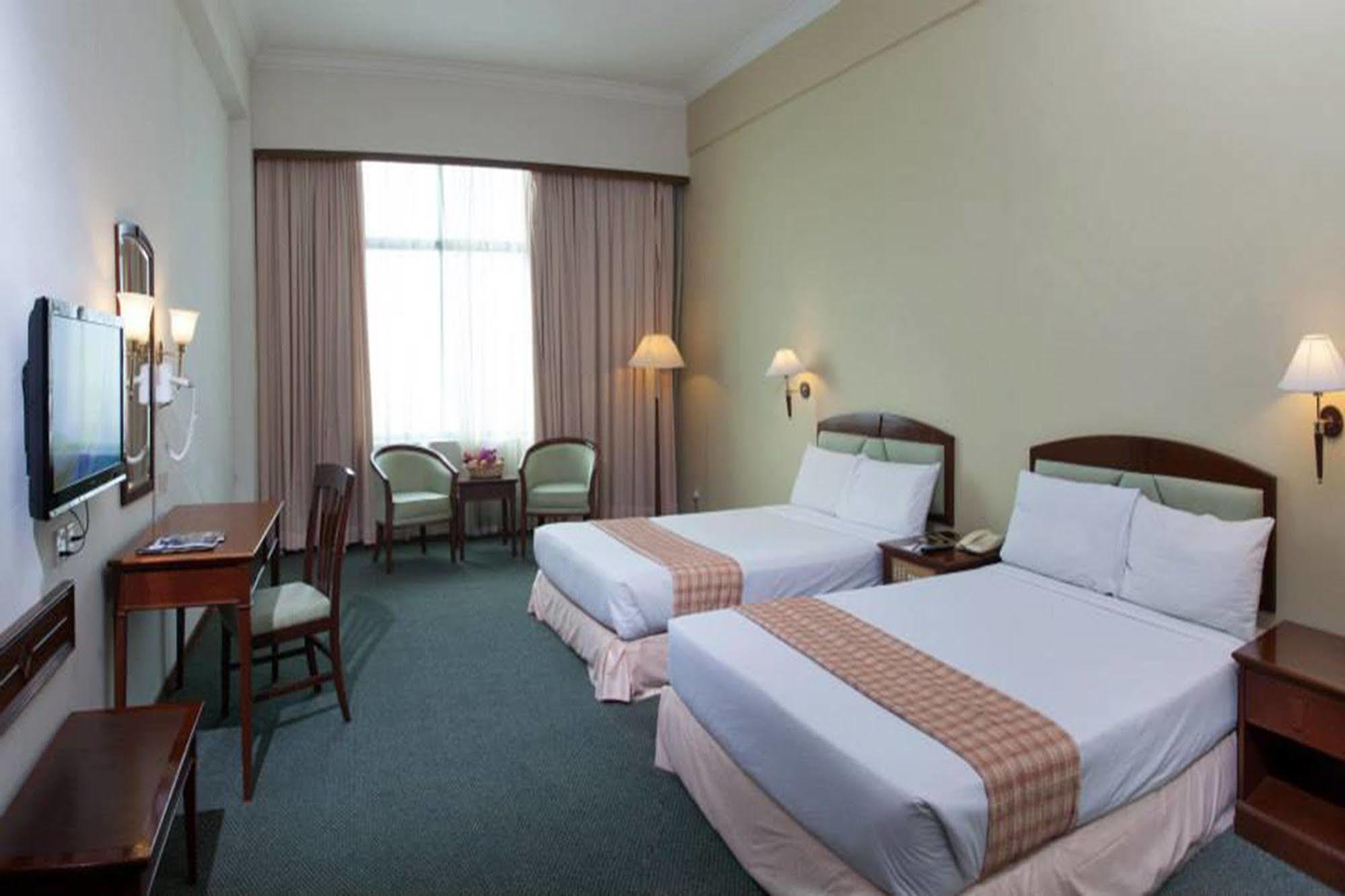 Summit Hotel Bukit Mertajam Exteriör bild